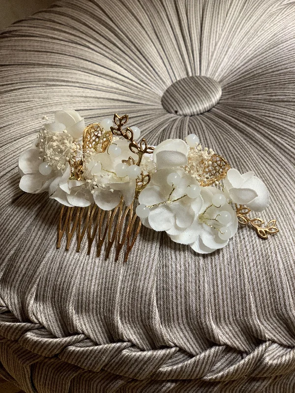 summer floral dressIvory and Gold Flower Hair Comb