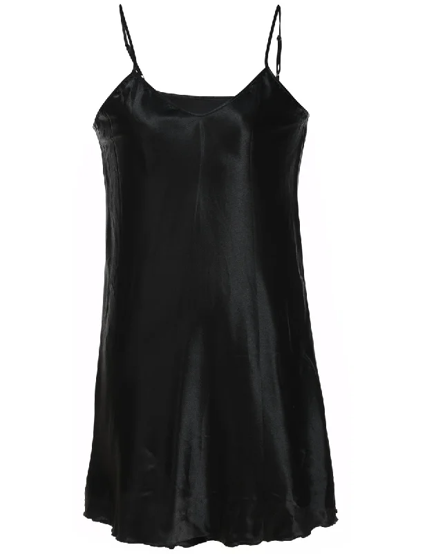 trendy casual outerwearBlack Classic Slip Dress - M