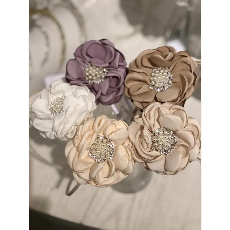 Seasonal Sale sophisticated dressCasablanca Fleur Hair Clip