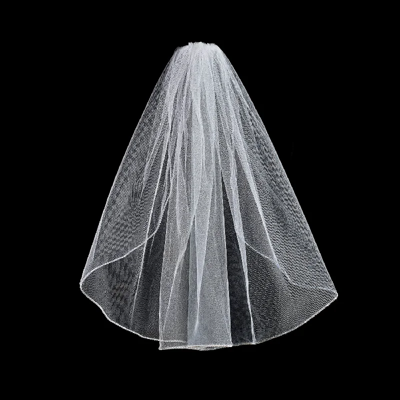 sleek dressSwarovski Crystal-Edge Veil