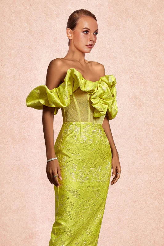 A-line dressYELLOW OFF SHOULDER PLEATED MIDI BODYCON DRESS