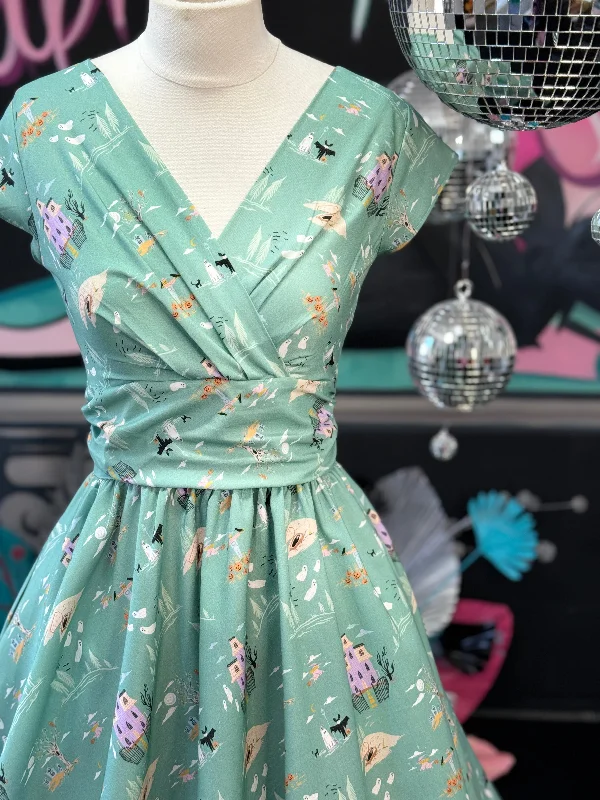 vintage dressSpooky Fun Greta Dress