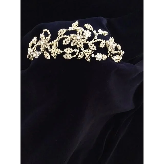 fitted cocktail dressDomina Crystal Tiara