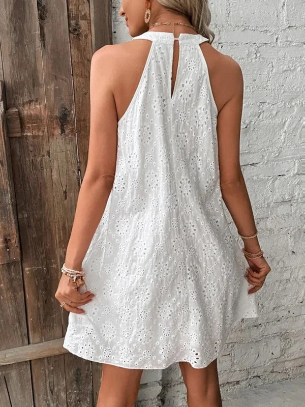 boho-chic dressWomen's Solid Color Cotton Embroidered Fabric Sleeveless Dress