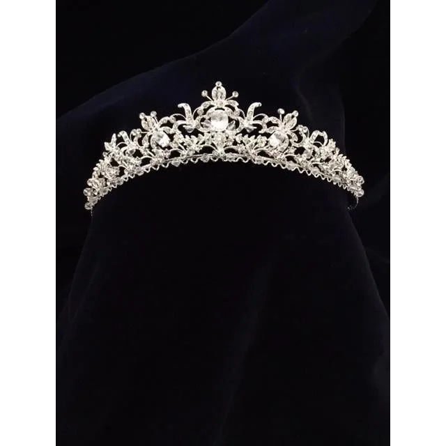 comfy dressFleur Crystal Tiara