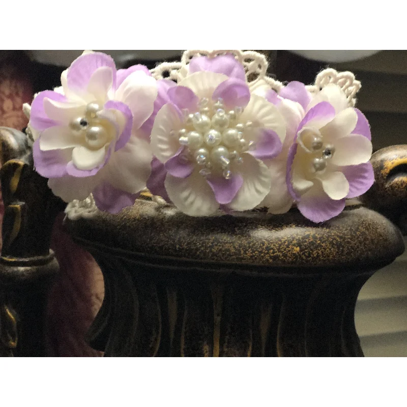 long-sleeve floral dressLilac and Ivory Flower Headband