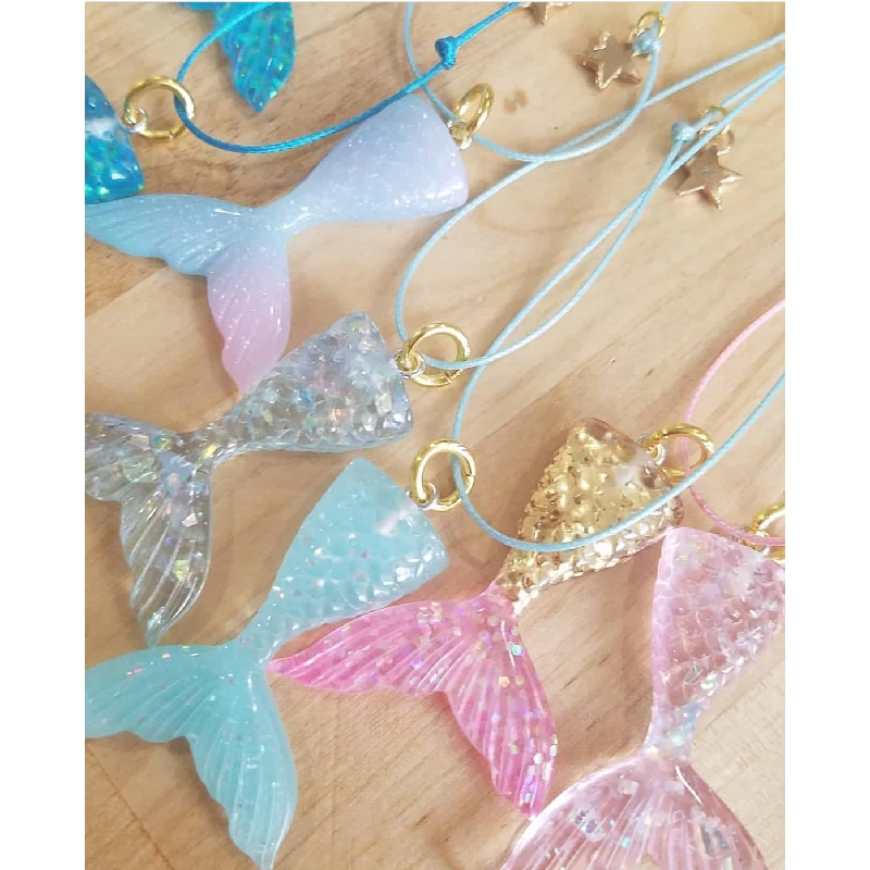 wrap dressHeart Me Mermaid Tail Necklace