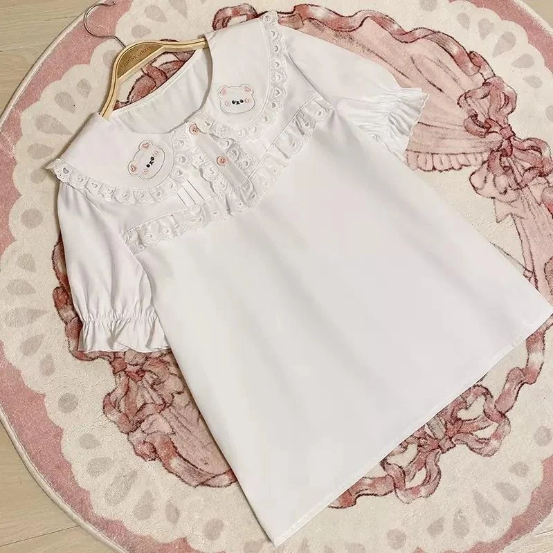 white short sleeve blouse