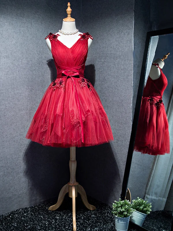 Weekend Special Sexy V Neck A Line Red Homecoming Dress with Straps Chic Appliques Short Prom/Party Dress ATB1815 Weekend Special Sexy V Neck A Line Red Homecoming Dress with Straps Chic Appliques Short Prom/Party Dress ATB1815