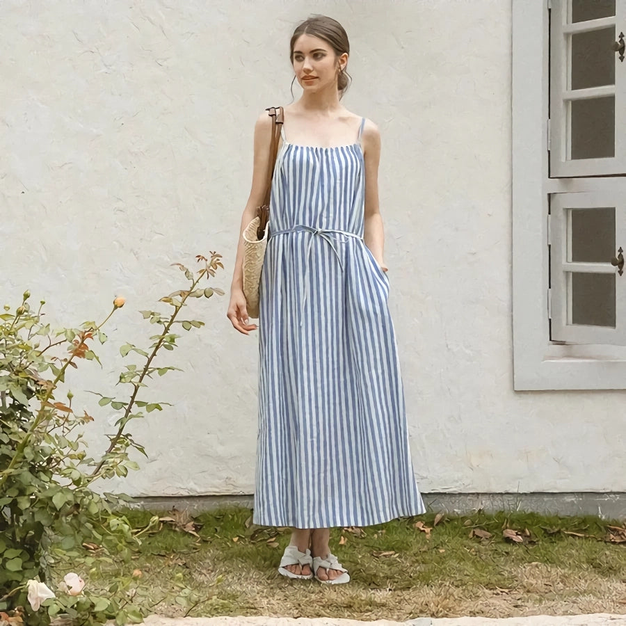 party dressChic Striped Maxi Dress